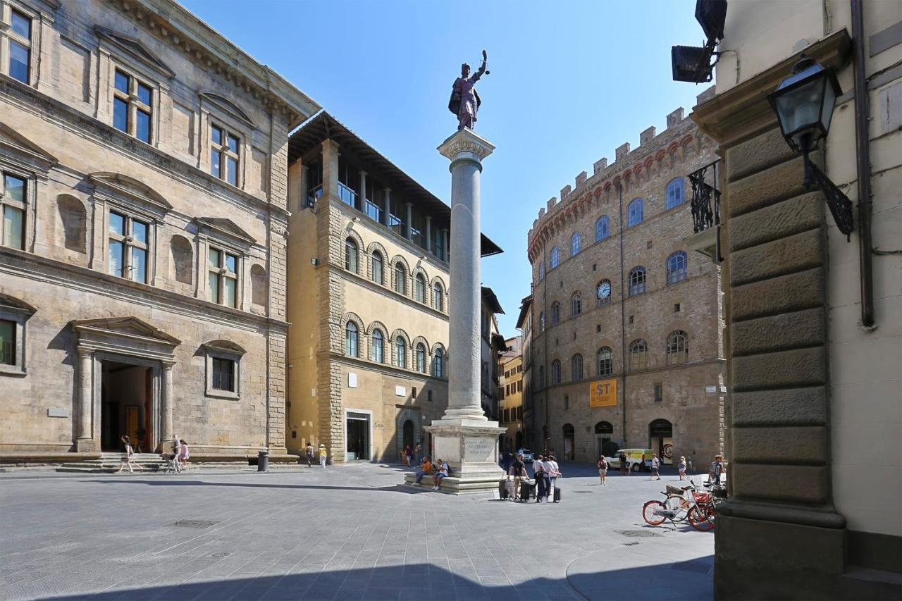 Tornabuoni Apartment- Hosted By Sweetstay 佛罗伦萨 外观 照片